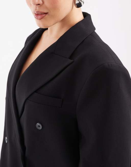 ASOS DESIGN Curve Tailored super oversized giant double breasted blazer in black, 3 of 4