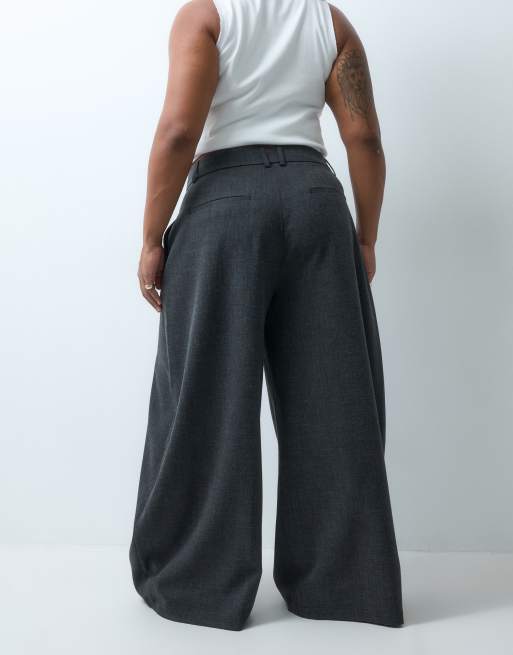 ASOS DESIGN Curve tailored super wide leg pants in gray wool look texture, 4 of 5