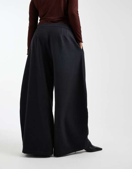 ASOS DESIGN Curve tailored super wide pants in charcoal , 4 of 5