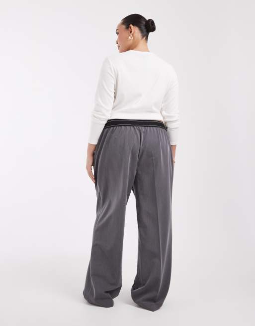 ASOS DESIGN Curve tailored trackies in grey, 5 of 5