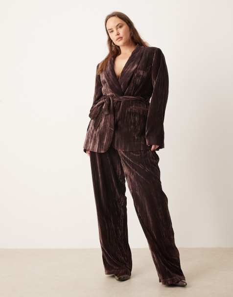 ASOS DESIGN Curve tailored velvet high waist straight leg trousers co-ord in chocolate - view 1