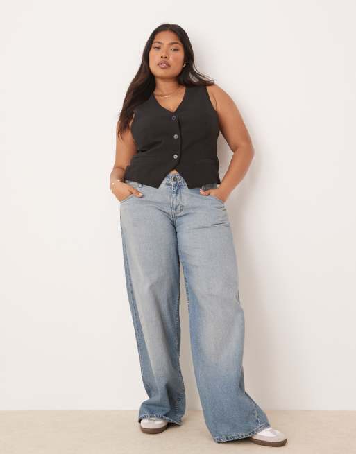 ASOS DESIGN Curve tailored waistcoat in black, 2 of 4