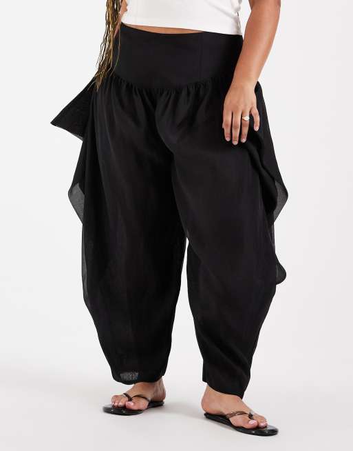 ASOS DESIGN Curve Tailored waterfall detail balloon trouser in black, 2 of 5