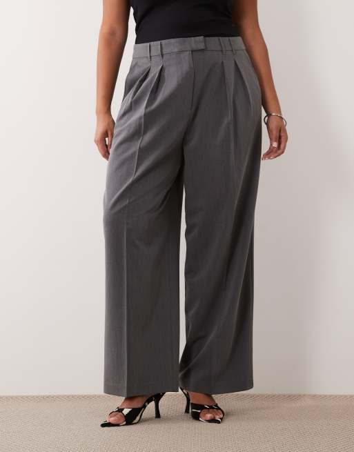 ASOS DESIGN Curve Tailored wide leg pants with pleated detailing in charcoal, 2 of 5
