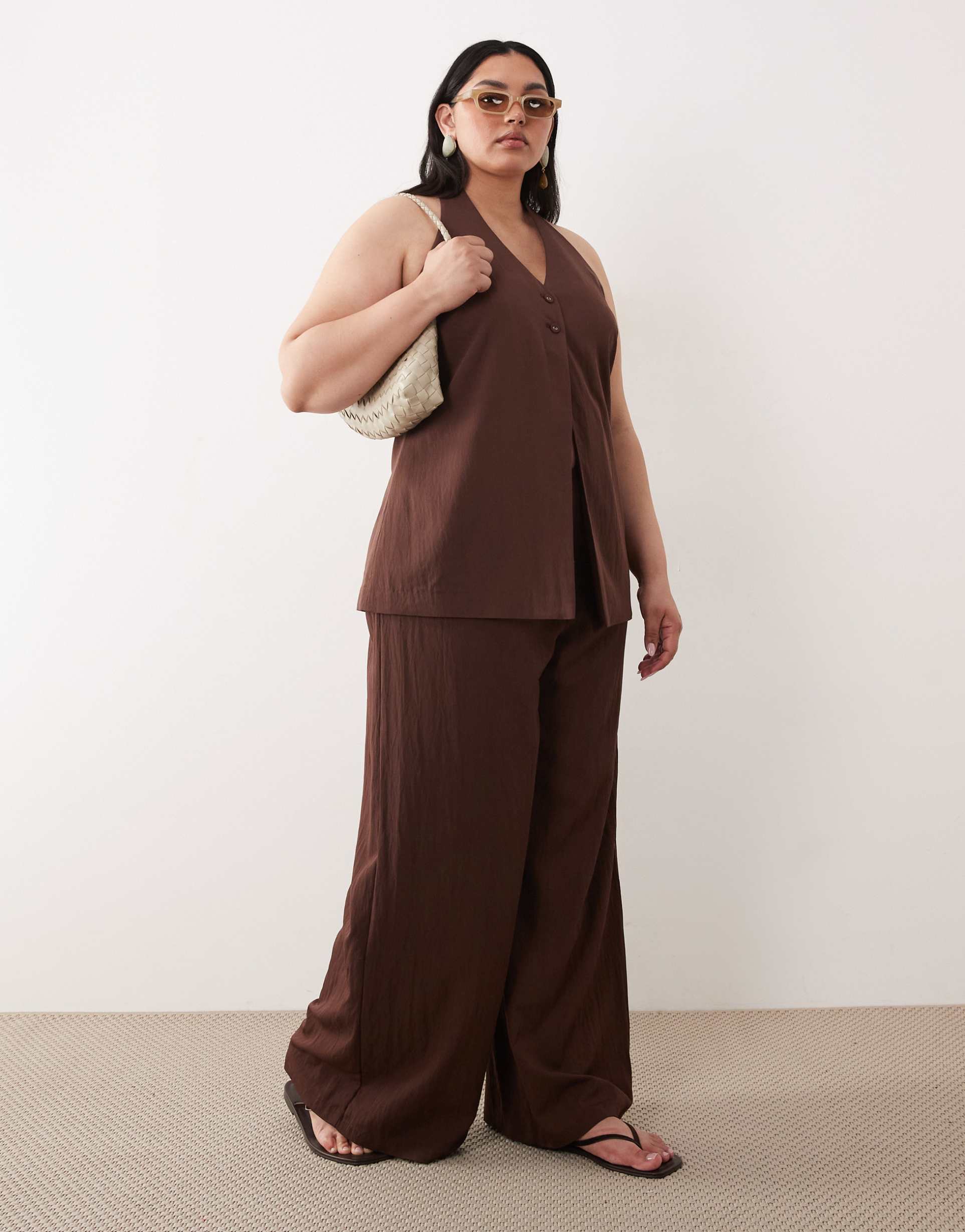 asos design curve tailored wide leg smooth waist floaty pants in brown