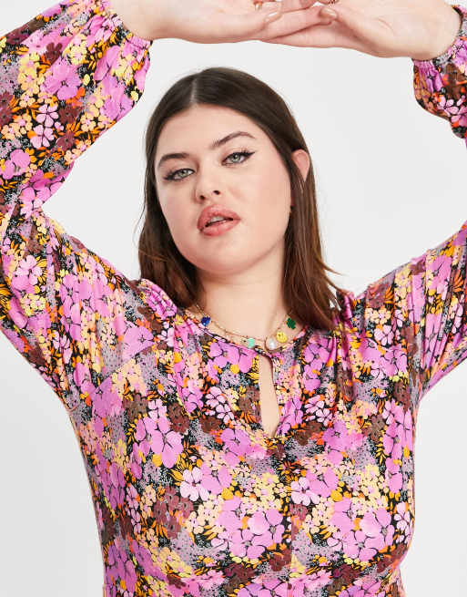 ASOS DESIGN Curve - Tea-minikjole med store ærmer og blomstermønster, 3 af 4