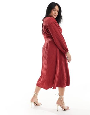 asos design curve textured balloon sleeve midi dress in raspberry