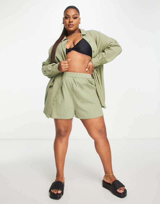 ASOS DESIGN Curve textured beach short in khaki - part of a set