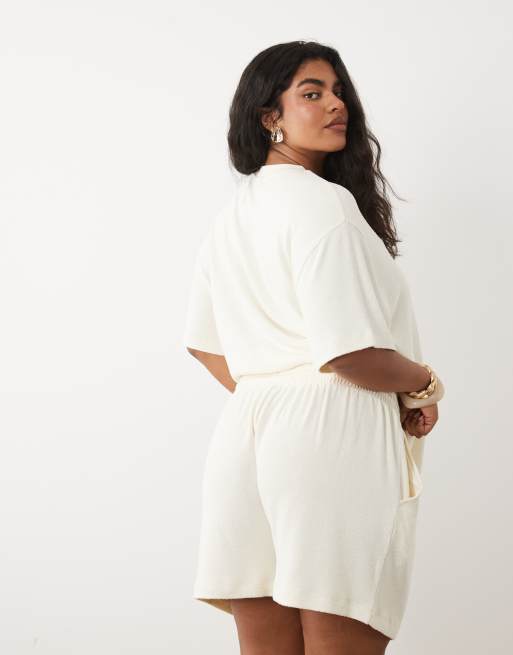 ASOS DESIGN Curve textured knit runner shorts in cream (part of a set), 5 of 5