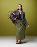 [ASOS Curve] ASOS DESIGN Curve tie detail wrap faux suede maxi skirt in khaki-Green 28 khaki
