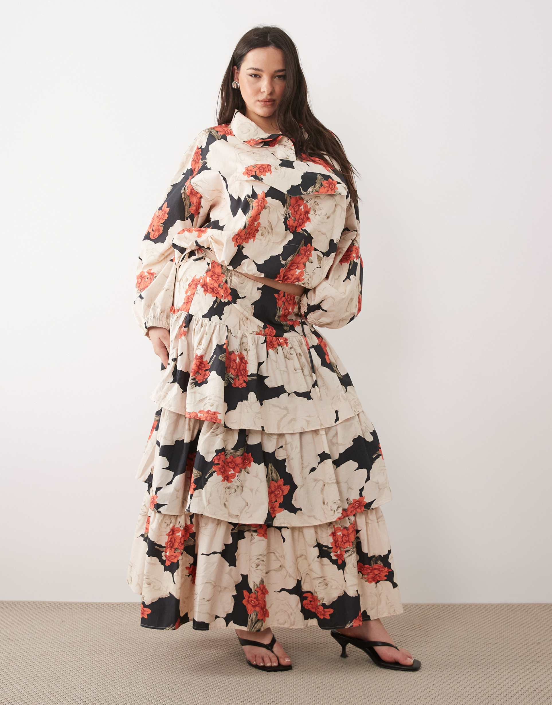 asos design curve tiered drop waist maxi skirt in red floral - part of a set