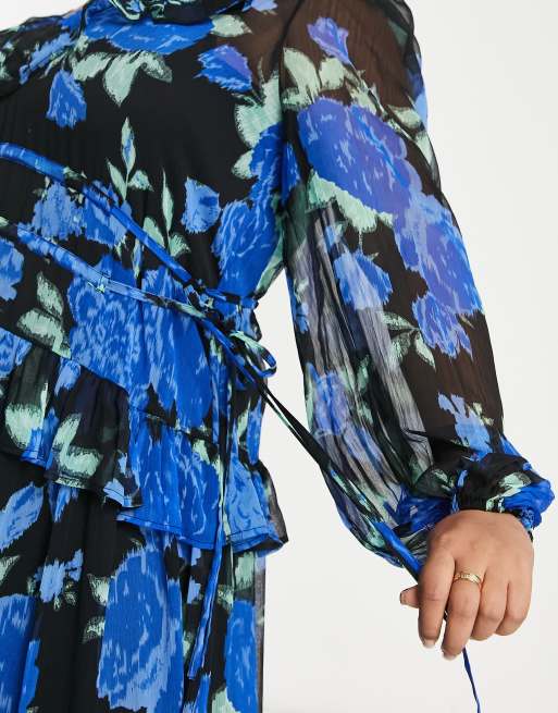 ASOS DESIGN Curve tiered maxi dress with ruffles in black-based blue floral print, 3 of 4