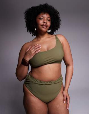 ASOS DESIGN Curve - Tina Twisted - Cropped-Bikinioberteil aus Papertouch-Material in Khaki mit One-Shoulder-Träger-Grün