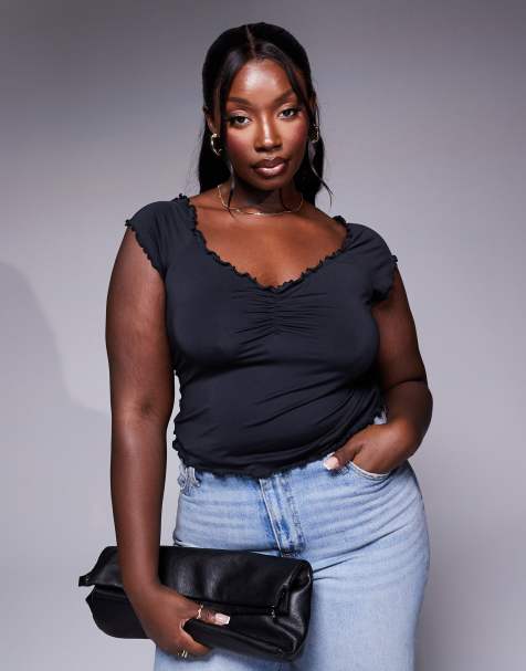 ASOS DESIGN Curve - Top a maniche corte nero con orli smerlati e arricciature - view 1