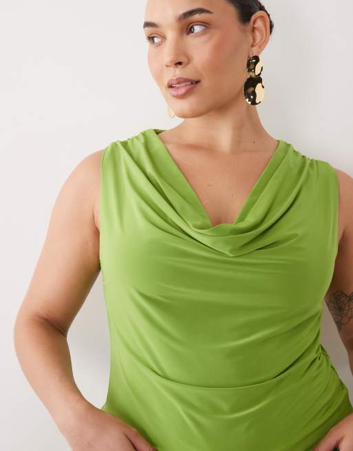 ASOS DESIGN Curve top aderente con arricciature e dettaglio drappeggiato verde, 1 di 4