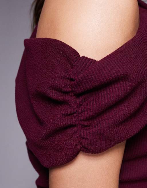 ASOS DESIGN Curve - Top bordeaux testurizzato a coste asimmetrico in coordinato, 2 di 4