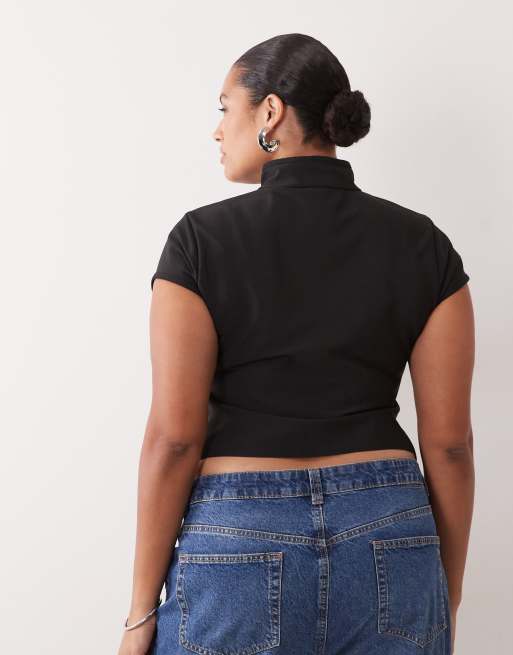 ASOS DESIGN Curve top con collo alto cut-out e dettaglio con gancio e barretta nero, 4 di 4