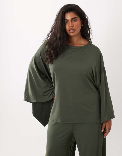 ASOS DESIGN Curve - Ensemble avec top style cape - Kaki, 3 de 3