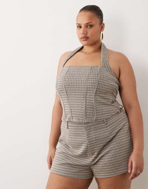 ASOS DESIGN Curve - Top corsetero marrón a cuadros con cuello halter de tejido cepillado - view 1