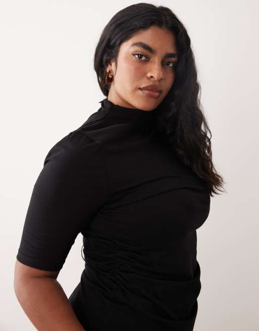 ASOS DESIGN Curve - Top froncé à manches asymétriques - Noir, 3 de 4
