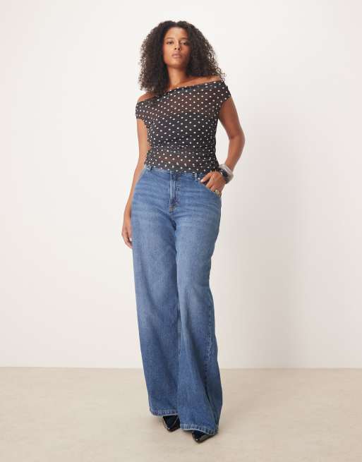 ASOS DESIGN Curve - Top froncé en tulle à pois avec manches courtes - Noir, 3 de 4