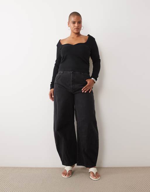 ASOS DESIGN Curve top i kompakt bomuld med lange ærmer og buet halsudskæring i sort, 3 af 4