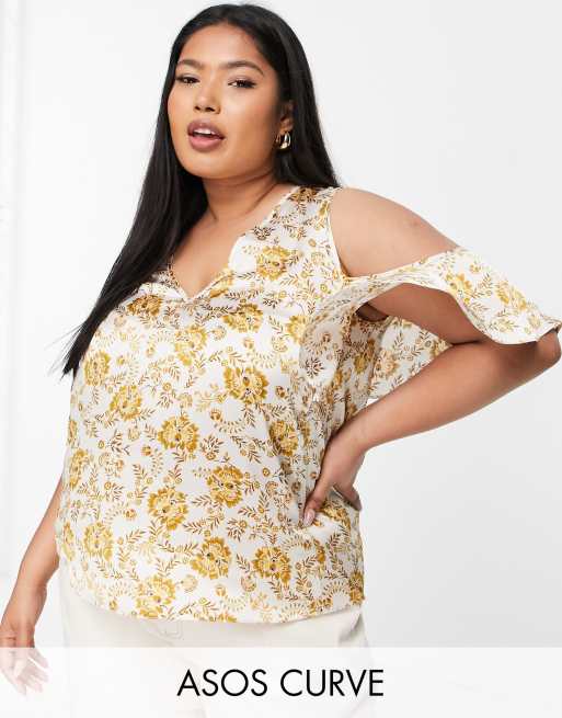 ASOS DESIGN Curve - Top in raso con stampa cachemire e spalle scoperte