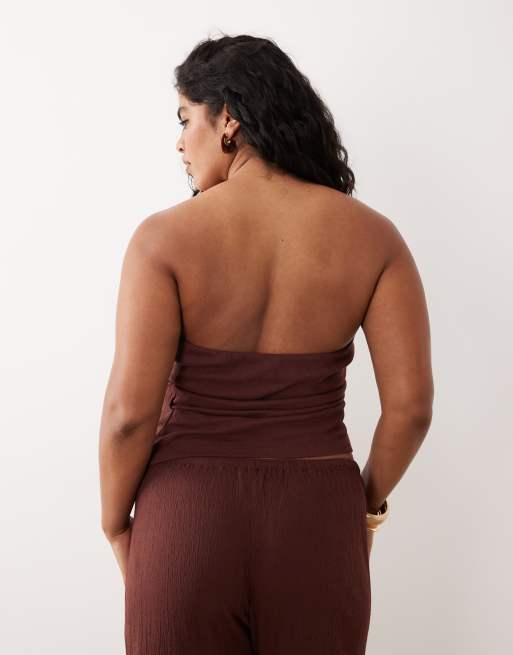 ASOS DESIGN Curve - Top marrón chocolate con escote palabra de honor asimétrico de algodón efecto rugoso (parte de un conjunto), 4 de 4