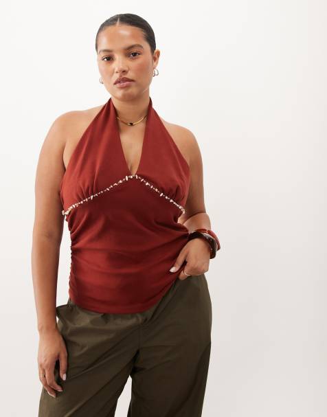 ASOS DESIGN Curve - Top rojo óxido fruncido con cuello halter y detalle de cuentas de algodón compacto - view 1