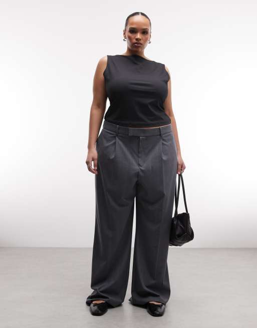 ASOS DESIGN Curve - Top sinuoso nero in poliammide con scollo a barchetta, 2 di 4