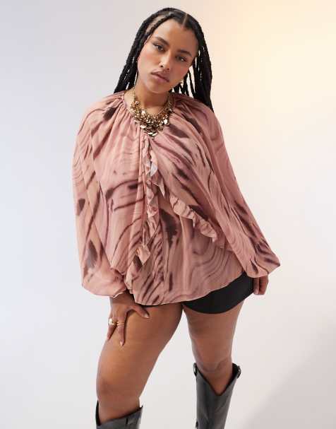 ASOS DESIGN Curve - Top van chiffon met cape-mouwen en ruches in bosprint - view 1