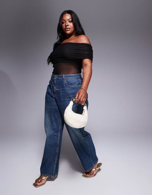 ASOS DESIGN Curve - Top van mesh met omslag, rimpeleffect en blote schouders in zwart, 3 van 4