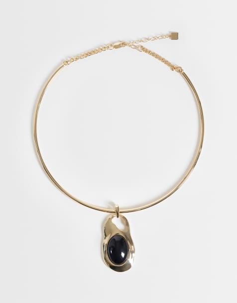 ASOS DESIGN Curve torque choker necklace with black pendant in gold tone - view 1