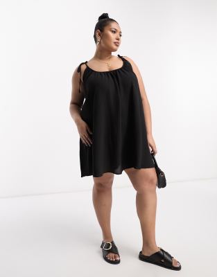 ASOS DESIGN Curve - Trapezförmiges Minikleid in Schwarz mit gebundenen Trägern-Black