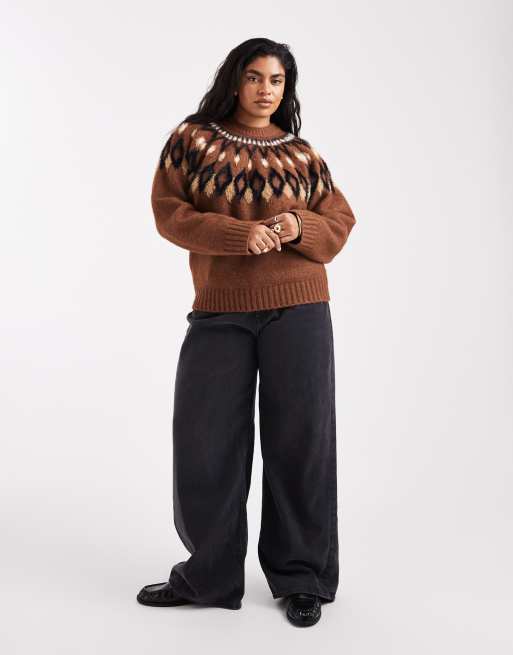 ASOS DESIGN Curve - Trui met pluizige schouderpas in toffee, 3 van 4
