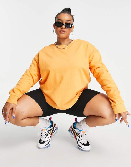 https://images.asos-media.com/products/asos-design-curve-ultimate-cotton-sweatshirt-in-orange/24009953-2?$n_550w$&wid=550&fit=constrain