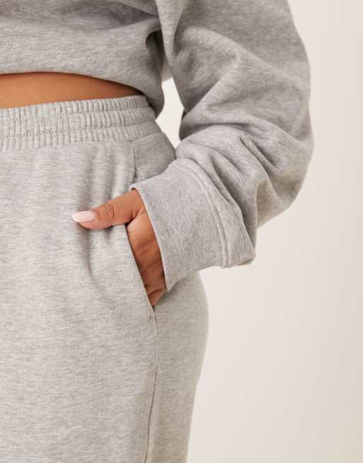 ASOS DESIGN Curve - Ultimate - Gråmelerede joggingbukser med tætsiddende benkant og børstet inderside, 3 af 5