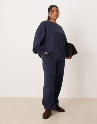 ASOS DESIGN Curve - Ultimate - Jogginghose in Navy mit weicher Innenseite und Bündchen-Marineblau