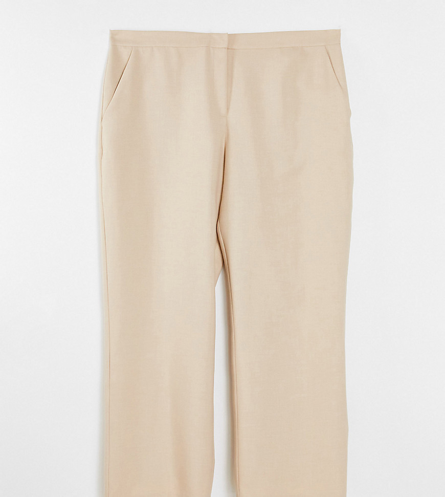 Plus-size trousers by ASOS DESIGN The scroll is over Concealed fly Side pockets Back pockets Straight fit