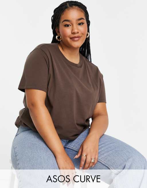 ASOS DESIGN Curve - Ultimate - T-shirt girocollo in misto cotone marrone - BROWN