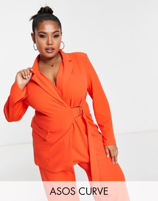 ASOS DESIGN Curve - Utility blazer van jersey met ceintuur met D-ringdetail in rood