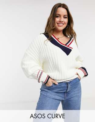 ladies cream v neck jumper