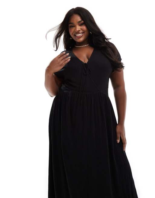 ASOS DESIGN Curve v neck maxi dress with channelled waist in black ASOS