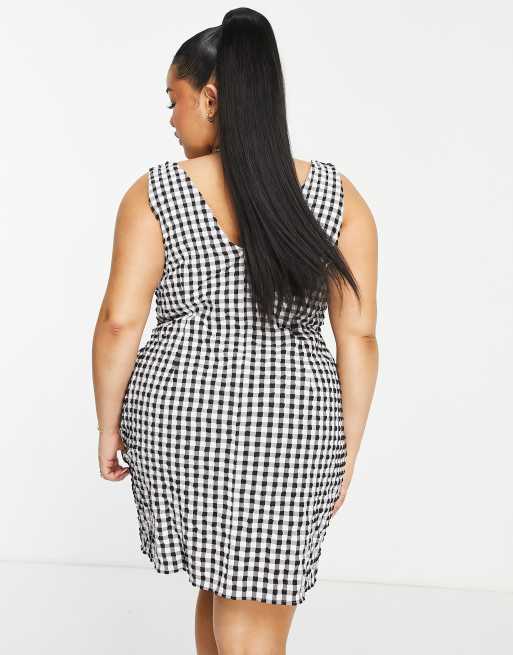 ASOS DESIGN Curve v-neck mini slip sundress in mono textured gingham , 2 of 4