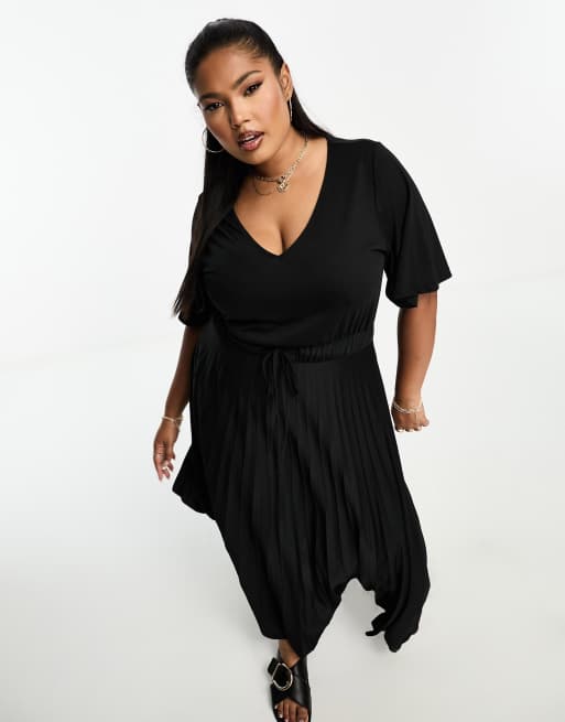 ASOS DESIGN Curve v neck tie waist pleat maxi dress in black