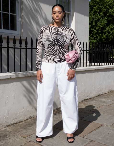 ASOS DESIGN Curve - vaquero blanco con pliegues delanteros y corte horseshoe - view 1