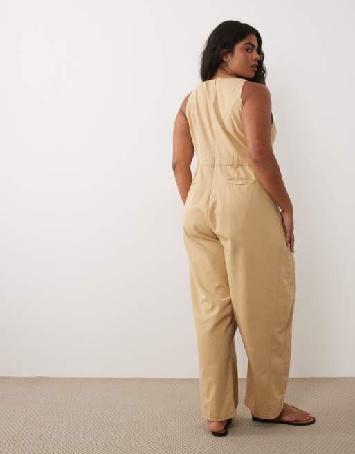 ASOS DESIGN Curve - Vasket beige jumpsuit med sømdetaljer i twill, 3 af 4