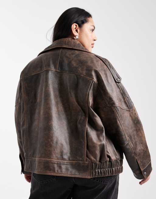 ASOS DESIGN Curve - Vasket brun oversized bikerjakke med vatteret for i læder, 3 af 4