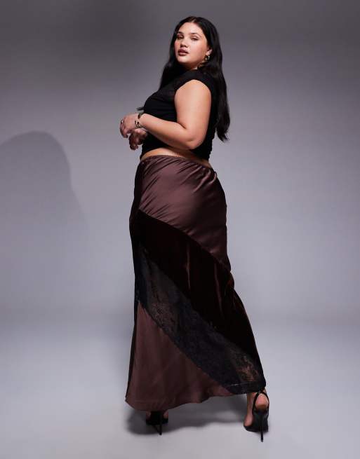 ASOS DESIGN Curve velvet and lace mix satin maxi skirt in chocolate, 4 of 5