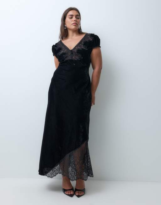 ASOS DESIGN Curve velvet maxi tea dress with lace in black, 4 of 5